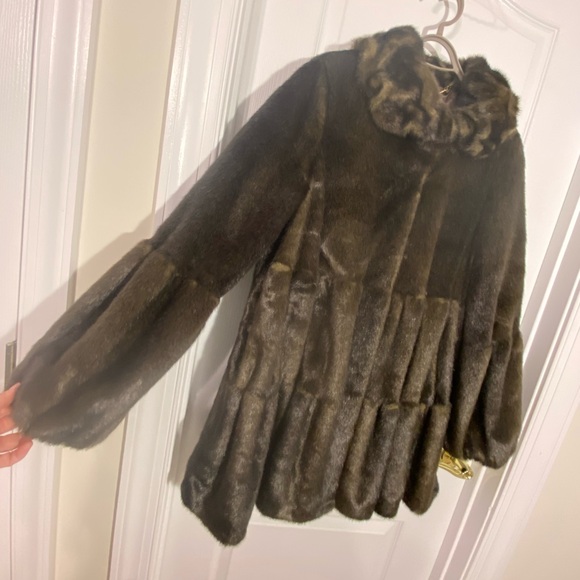 Jones NY Faux Fur Tiered A-Line Sculpted Collar Coat Dark Brown M - Picture 7 of 13